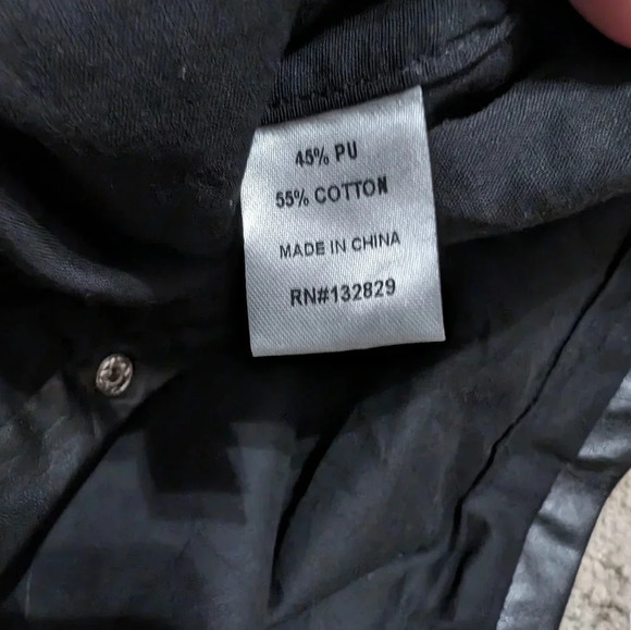 Moving Sale! 💘 superdown Dolores Faux Leather Skirt: Size XS - Picture 6 of 7